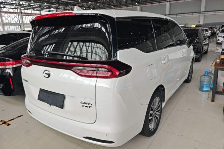Used GAC Trumpchi M6 2019 270T DCT Luxury Edition (7-seater) China VI Rear Right 45 Deg