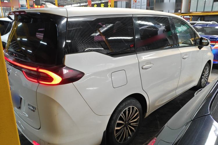 Used GAC Trumpchi M6 2019 270T DCT Luxury Edition (7-seater) China VI Rear Right 45 Deg