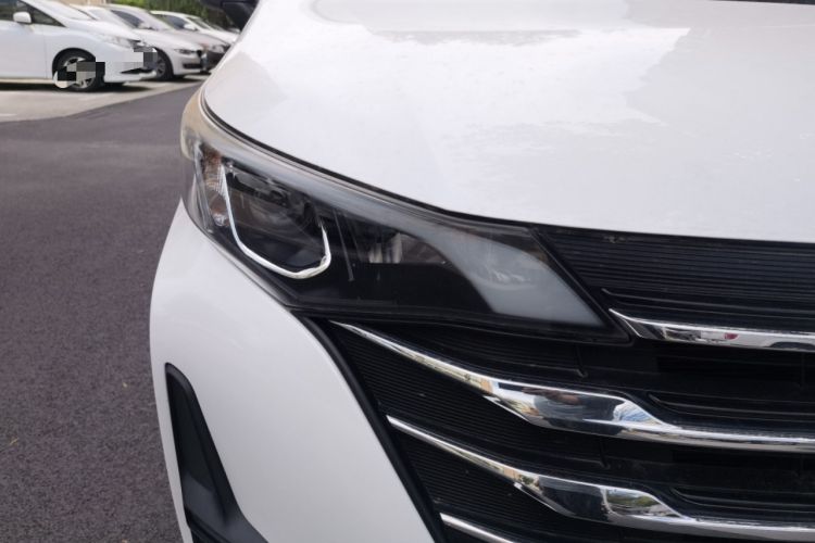 Used GAC Trumpchi M6 2019 270T DCT Luxury Edition (7-seater) China VI Right Front Headlight