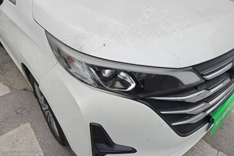 Used GAC Trumpchi M6 2019 270T DCT Luxury Edition (7-seater) China VI Right Front Headlight