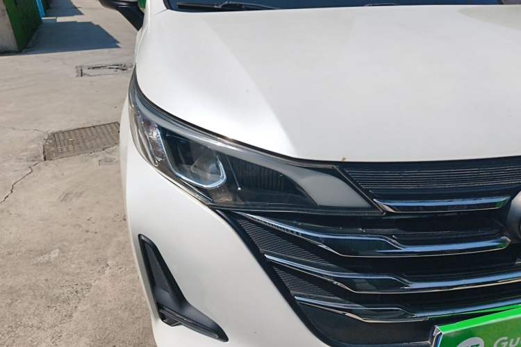 Used GAC Trumpchi M6 2019 270T DCT Luxury Edition (7-seater) China VI Right Front Headlight