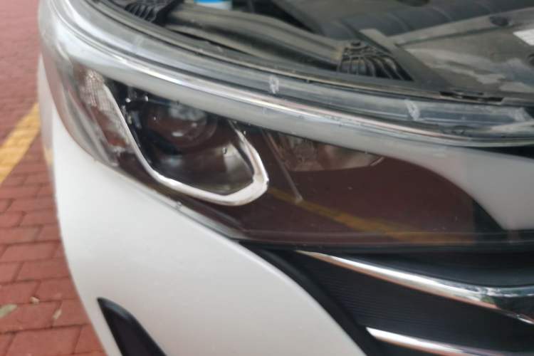 Used GAC Trumpchi M6 2019 270T DCT Luxury Edition (6-seater) China VI Right Front Headlight