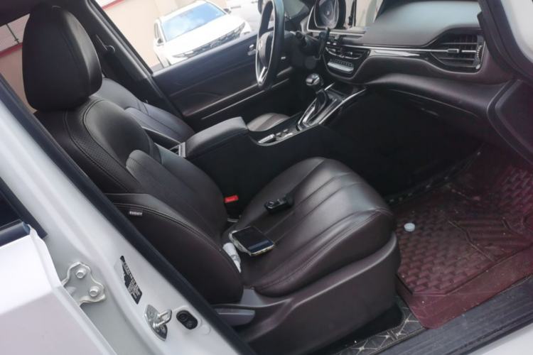 Used GAC Trumpchi M6 2019 270T DCT Luxury Edition (6-seater) China VI Right Front Seat