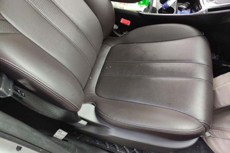 Used GAC Trumpchi M6 2019 270T DCT Prestige Edition (7-seater) China VI Right Front Seat