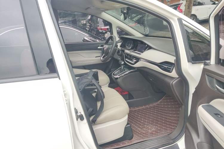 Used GAC Trumpchi M6 2019 270T DCT Elite Edition (7-seater) China VI Right Front Seat