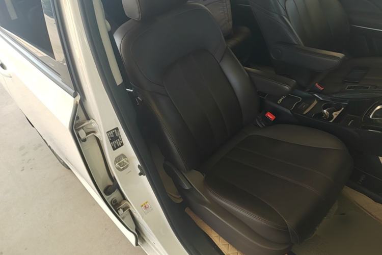 Used GAC Trumpchi M6 2019 270T DCT Luxury Edition (7-seater) China VI Right Front Seat