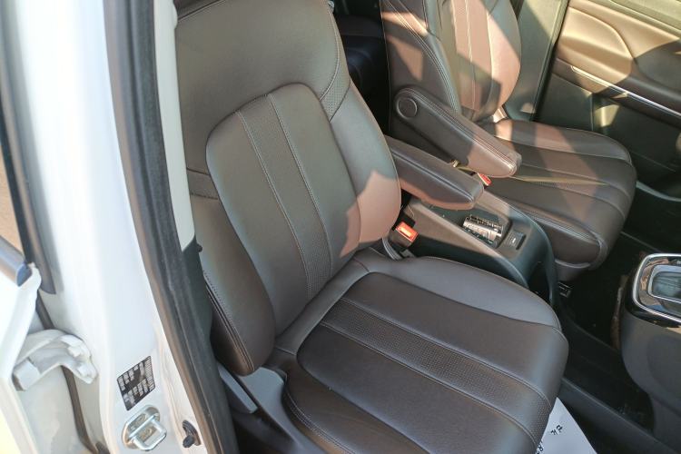 Used GAC Trumpchi M6 2019 270T Automatic Luxury Edition (6-seater) - China V Standard Right Front Seat