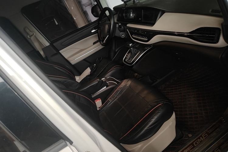 Used GAC Trumpchi M6 2019 270T Automatic Elite Edition (7-seater) China V Standard Right Front Seat