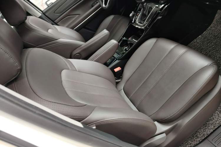 Used GAC Trumpchi M6 2019 270T DCT Luxury Edition (6-seater) China VI Right Front Seat