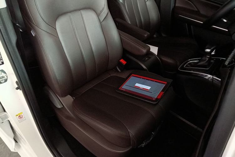 Used GAC Trumpchi M6 2019 270T DCT Luxury Edition (6-seater) China VI Right Front Seat