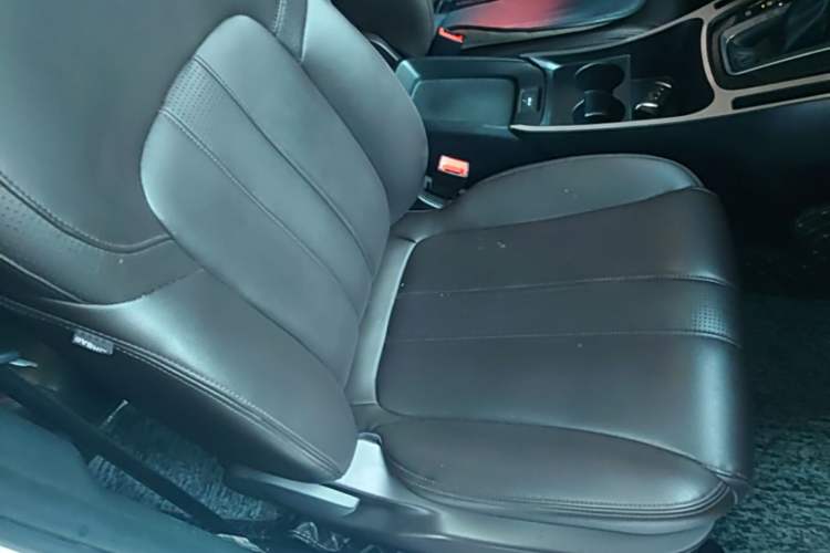Used GAC Trumpchi M6 2019 270T Automatic Luxury Edition (7-seater) China V Standard Right Front Seat