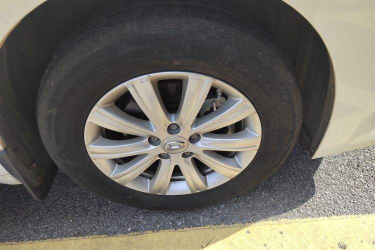 Used GAC Trumpchi M6 2019 270T DCT Luxury Edition (6-seater) China VI Right Front Wheel Hub