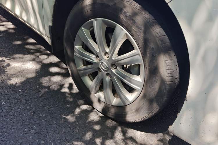 Used GAC Trumpchi M6 2019 270T DCT Luxury Edition (7-seater) China VI Right Front Wheel Hub