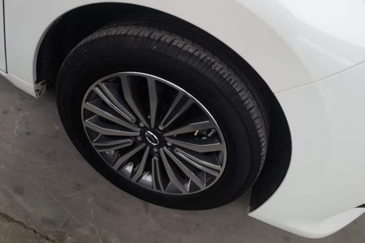 Used GAC Trumpchi M6 2019 270T DCT Luxury Edition (7-seater) China VI Right Front Wheel Hub