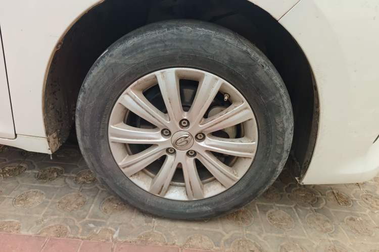 Used GAC Trumpchi M6 2019 270T Manual Elite Edition (7-seater) China VI Right Front Wheel Hub