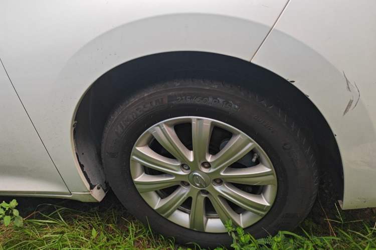 Used GAC Trumpchi M6 2019 270T DCT Elite Edition (7-seater) China VI Right Front Wheel Hub