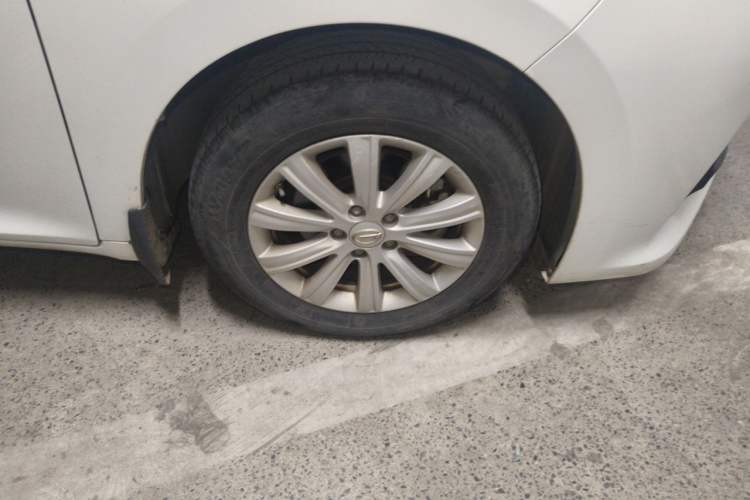 Used GAC Trumpchi M6 2019 270T DCT Luxury Edition (7-seater) China VI Right Front Wheel Hub