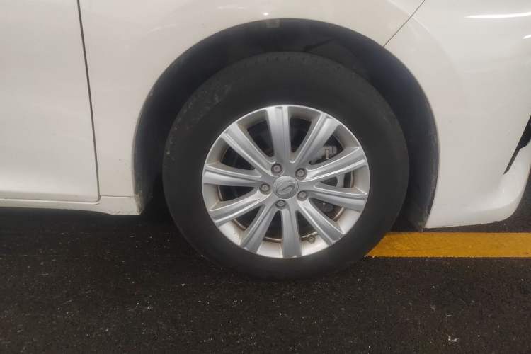 Used GAC Trumpchi M6 2019 270T DCT Elite Edition (7-seater) China VI Right Front Wheel Hub