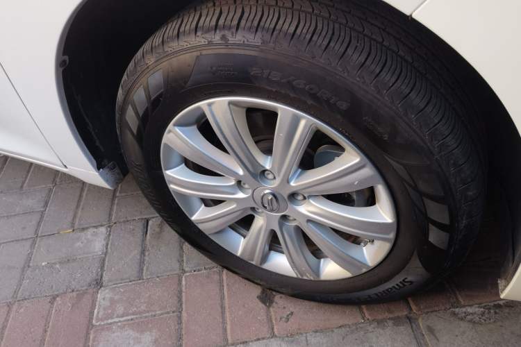 Used GAC Trumpchi M6 2019 270T Manual Elite Edition (7-seater) China VI Right Front Wheel Hub
