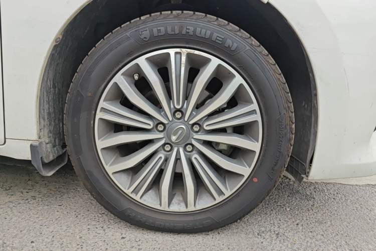 Used GAC Trumpchi M6 2019 270T DCT Luxury Edition (7-seater) China VI Right Front Wheel Hub