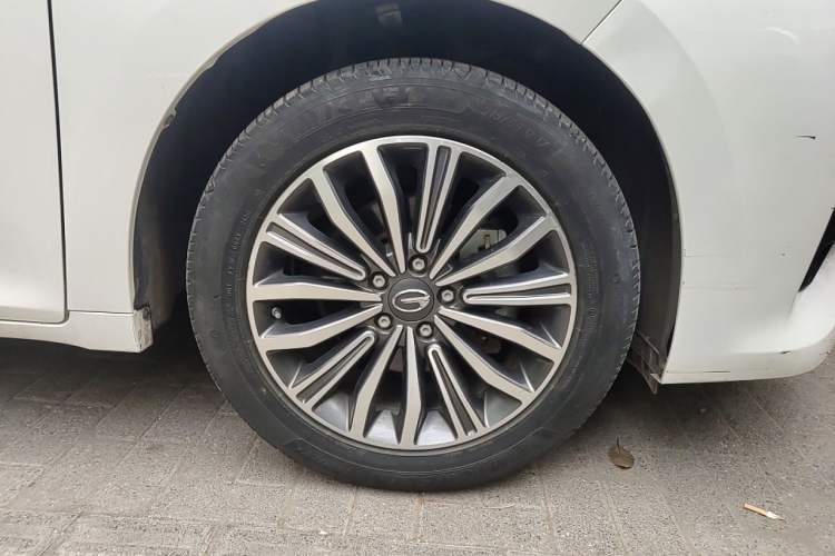 Used GAC Trumpchi M6 2019 270T DCT Luxury Edition (7-seater) China VI Right Front Wheel Hub