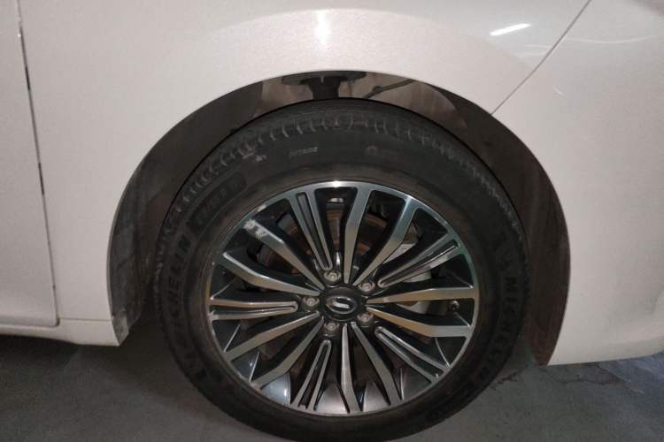 Used GAC Trumpchi M6 2019 270T DCT Prestige Edition (7-seater) China VI Right Front Wheel Hub