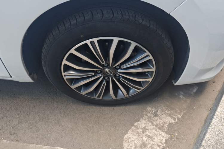 Used GAC Trumpchi M6 2019 270T DCT Luxury Edition (7-seater) China VI Right Front Wheel Hub