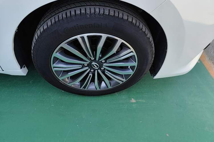 Used GAC Trumpchi M6 2019 270T DCT Luxury Edition (7-seater) China VI Right Front Wheel Hub