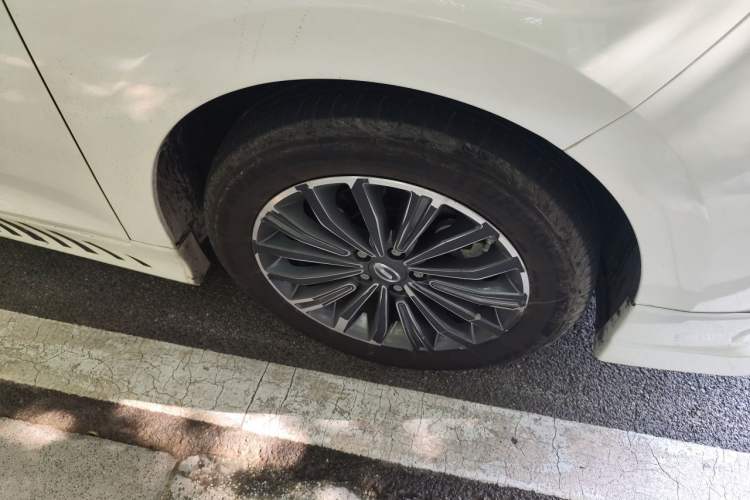 Used GAC Trumpchi M6 2019 270T DCT Luxury Edition (7-seater) China VI Right Front Wheel Hub