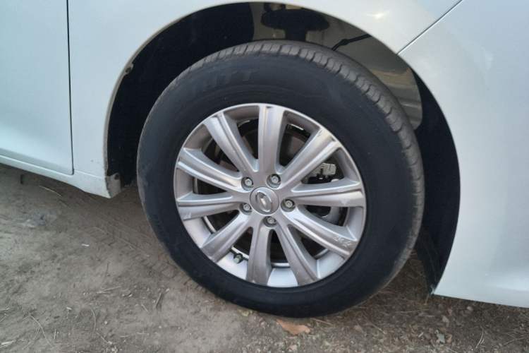 Used GAC Trumpchi M6 2019 270T DCT Luxury Edition (7-seater) China VI Right Front Wheel Hub
