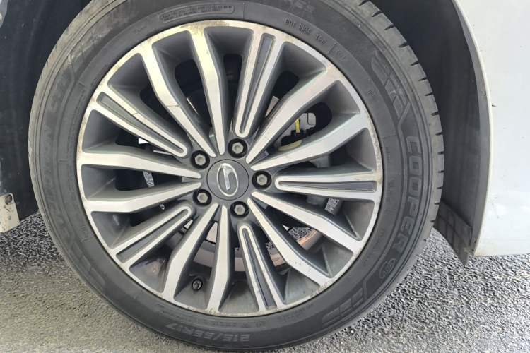 Used GAC Trumpchi M6 2019 270T DCT Luxury Edition (6-seater) China VI Right Front Wheel Hub