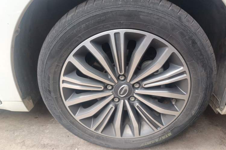 Used GAC Trumpchi M6 2019 270T DCT Luxury Edition (7-seater) China VI Right Front Wheel Hub