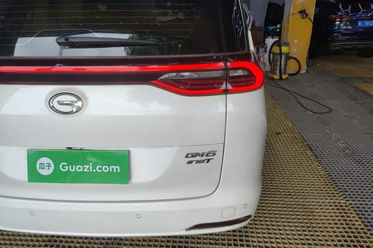 Used GAC Trumpchi M6 2019 270T DCT Luxury Edition (6-seater) China VI Right Rear Taillight