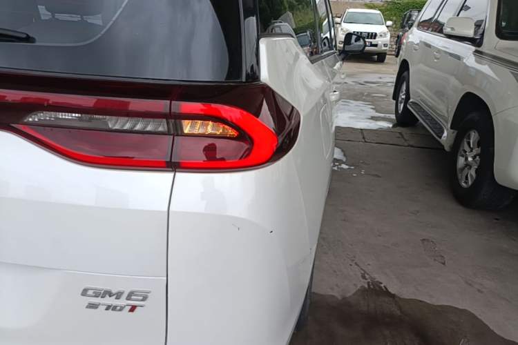 Used GAC Trumpchi M6 2019 270T Automatic Elite Edition (7-seater) China V Standard Right Rear Taillight