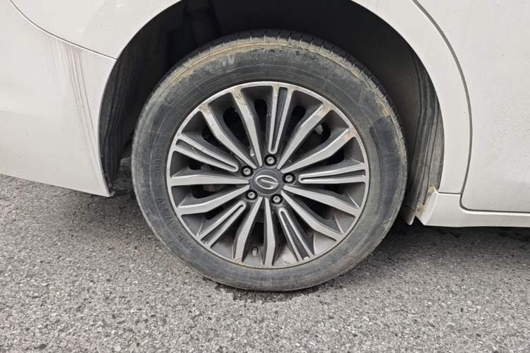 Used GAC Trumpchi M6 2019 270T DCT Luxury Edition (7-seater) China VI Right Rear Wheel Hub
