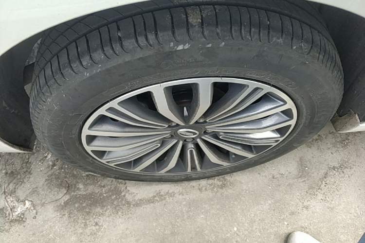 Used GAC Trumpchi M6 2019 270T DCT Luxury Edition (7-seater) China VI Right Rear Wheel Hub