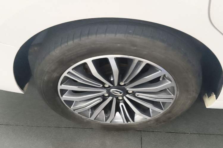 Used GAC Trumpchi M6 2019 270T DCT Luxury Edition (6-seater) China VI Right Rear Wheel Hub