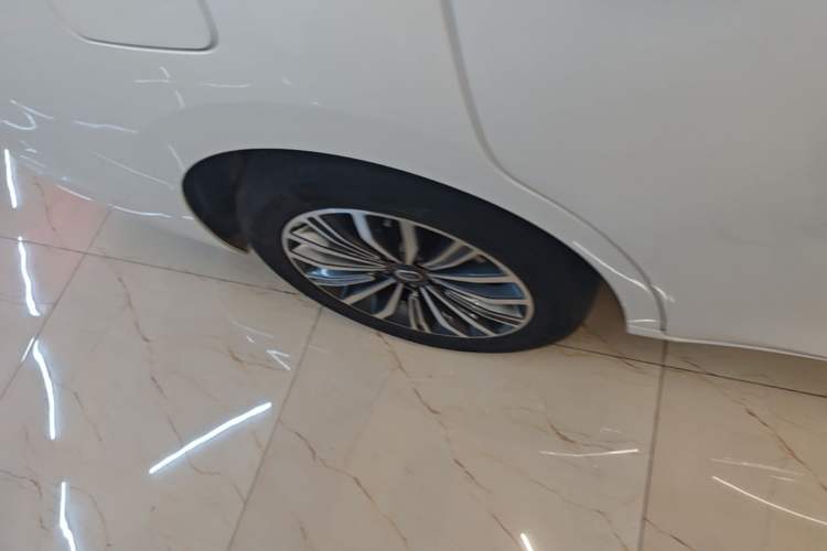 Used GAC Trumpchi M6 2019 270T Automatic Luxury Edition (7-seater) China V Standard Right Rear Wheel Hub
