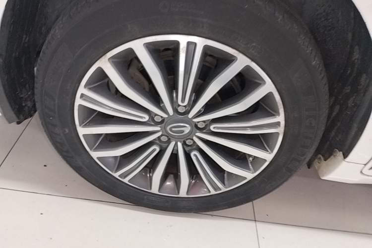 Used GAC Trumpchi M6 2019 270T DCT Prestige Edition (7-seater) China VI Right Rear Wheel Hub
