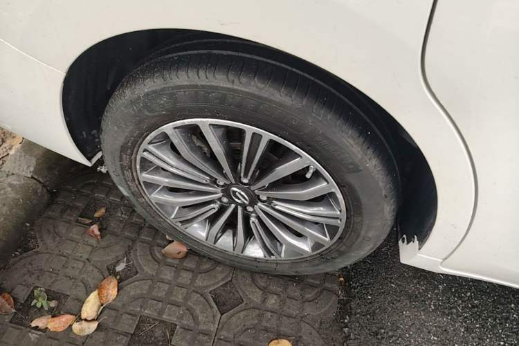 Used GAC Trumpchi M6 2019 270T DCT Luxury Edition (6-seater) China VI Right Rear Wheel Hub