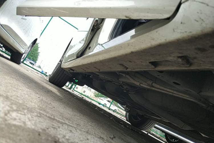 Used GAC Trumpchi M6 2019 270T DCT Luxury Edition (7-seater) China VI Right Side Sill