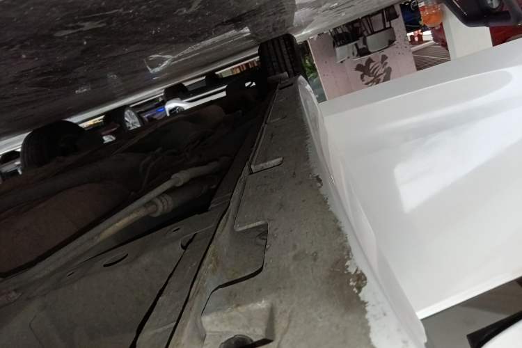 Used GAC Trumpchi M6 2019 270T DCT Luxury Edition (6-seater) China VI Right Side Sill