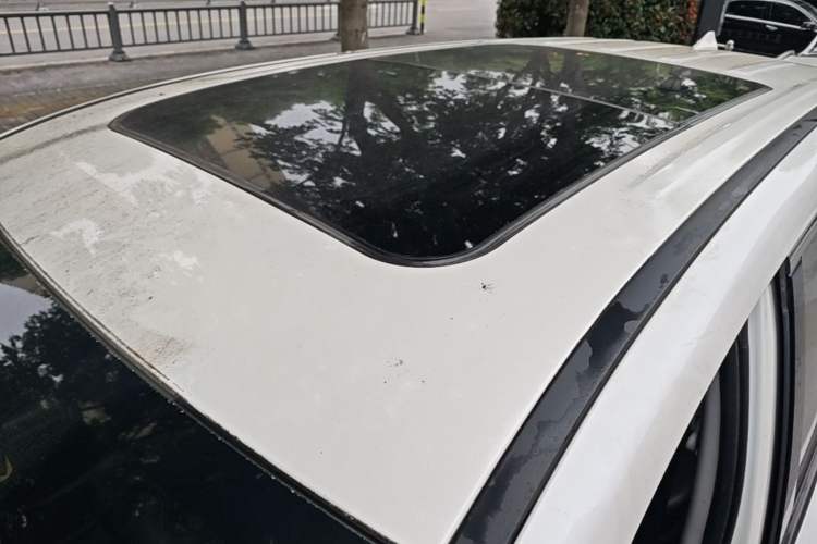 Used GAC Trumpchi M6 2019 270T DCT Luxury Edition (7-seater) China VI Roof