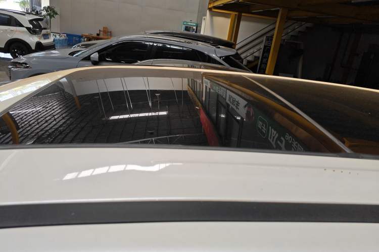 Used GAC Trumpchi M6 2019 270T DCT Luxury Edition (7-seater) China VI Roof