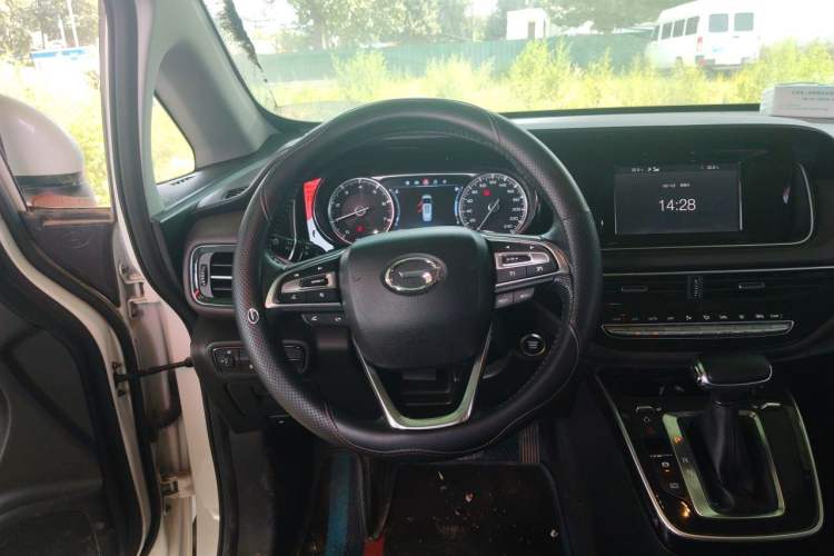 Used GAC Trumpchi M6 2019 270T DCT Luxury Edition (7-seater) China VI Steering Wheel