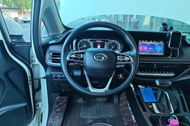Used GAC Trumpchi M6 2019 270T Automatic Luxury Edition (7-seater) China V Standard Steering Wheel