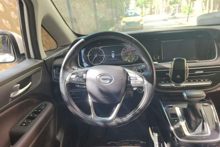 Used GAC Trumpchi M6 2019 270T DCT Luxury Edition (7-seater) China VI Steering Wheel