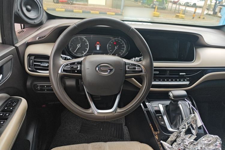 Used GAC Trumpchi M6 2019 270T DCT Elite Edition (7-seater) China VI Steering Wheel