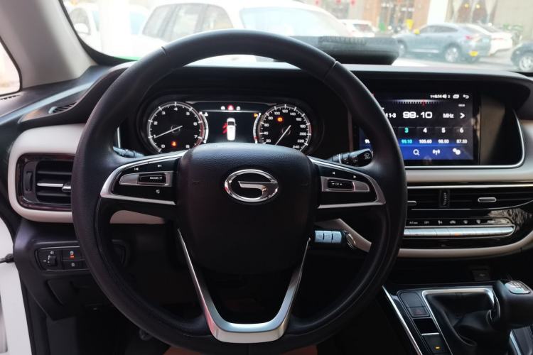 Used GAC Trumpchi M6 2019 270T Manual Elite Edition (7-seater) China VI Steering Wheel