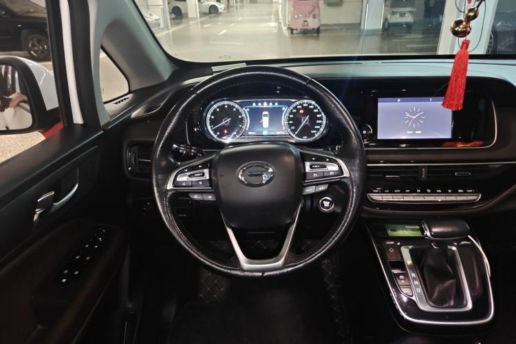 Used GAC Trumpchi M6 2019 270T Automatic Luxury Edition (7-seater) China V Standard Steering Wheel
